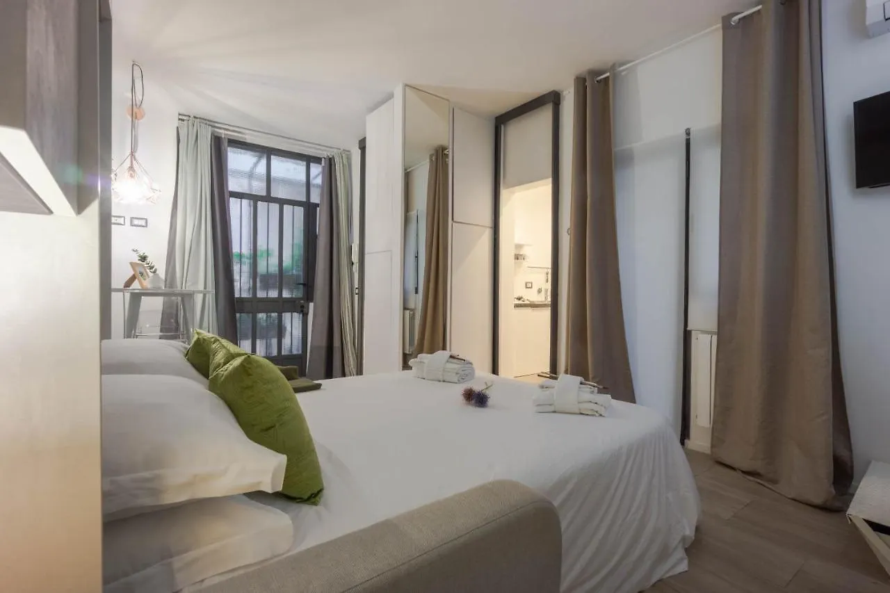 Apartment Green Terrace Loft Colosseum Rome Italy