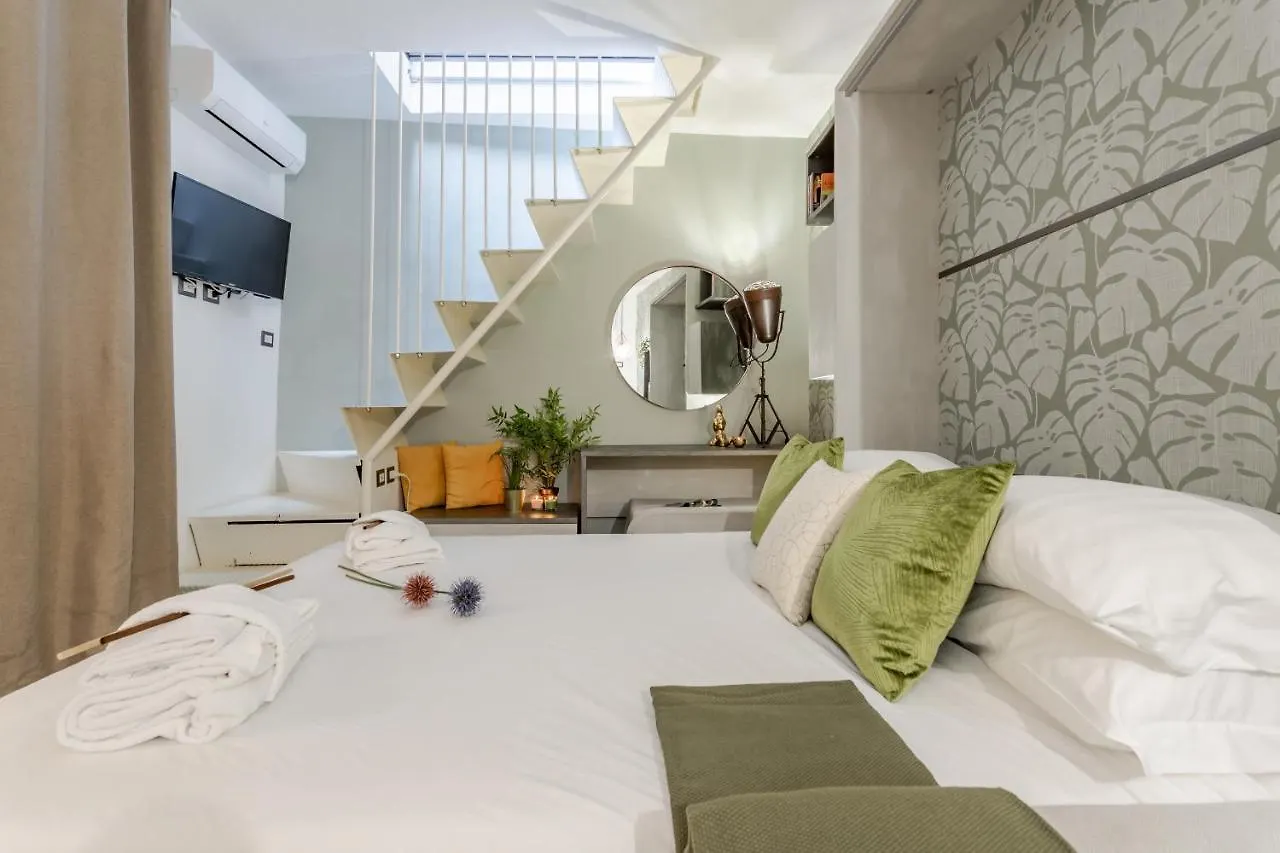 Apartment Green Terrace Loft Colosseum Rome